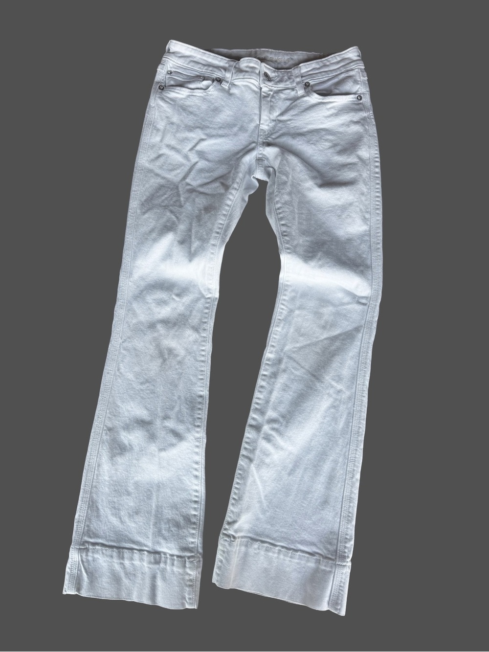 American Eagle Outfitters White Boot Cut Jeans with Button Up Back Pockets - Picture 2 of 11